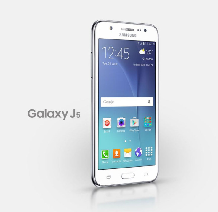 Galaxy J5 explodes in France
