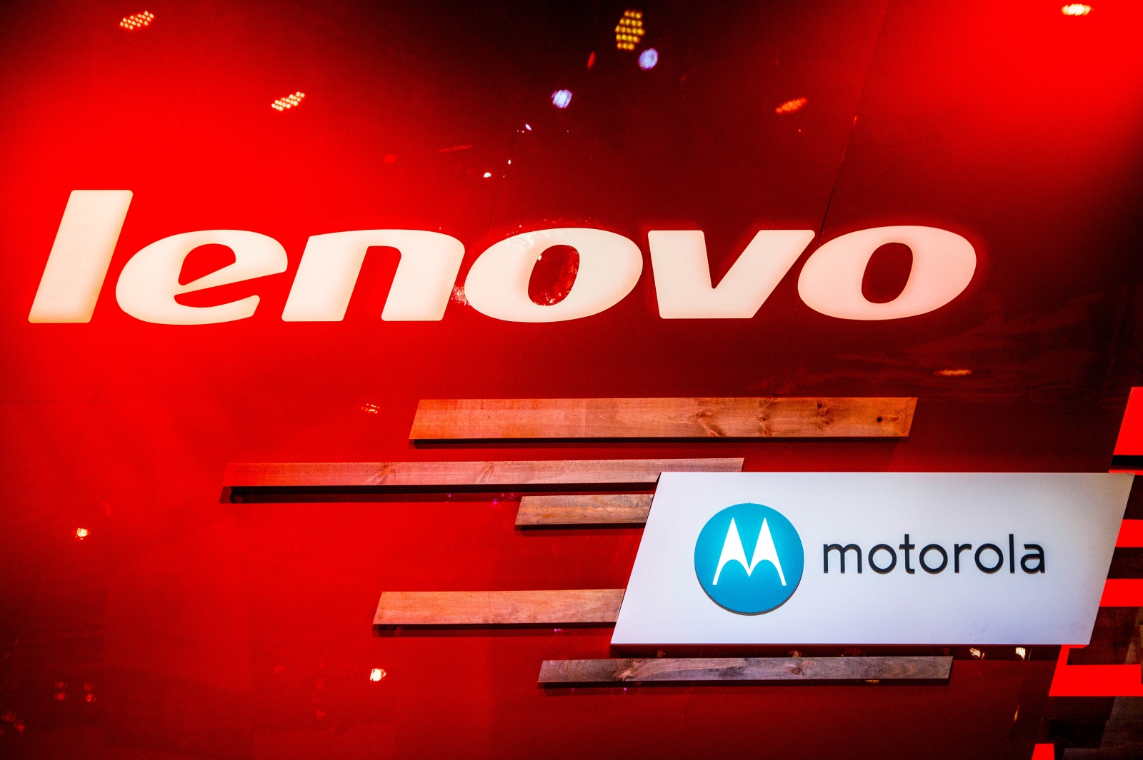 Lenovo may ditch its own brand and use Moto name for all future