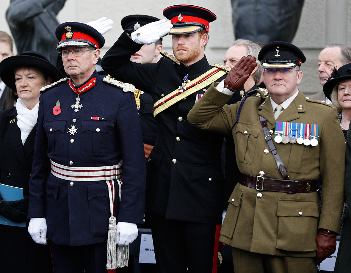 Lest We Forget: Prince Harry leads nation in commemorating the fallen ...