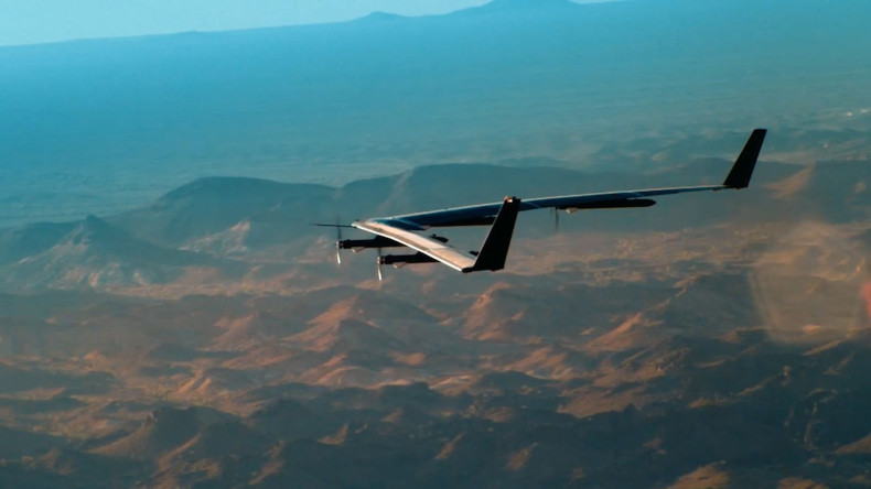 Facebook's Aquila solar-powered millimetre wave internet drone