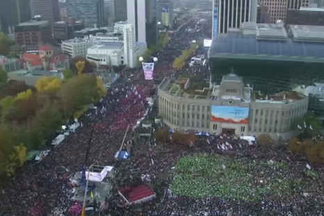 South Koreans protest against President Park Geun-hye in Seoul