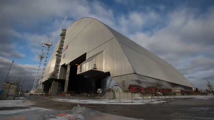 Giant Shield Over Chernobyl Reactor Moving Into Place
