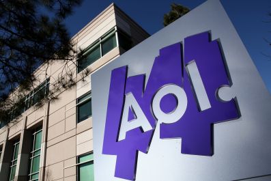 AOL to cut 500 jobs 