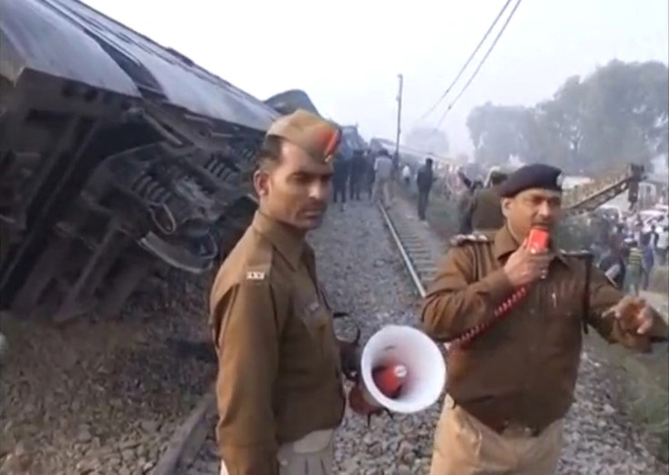 India Kanpur train accident