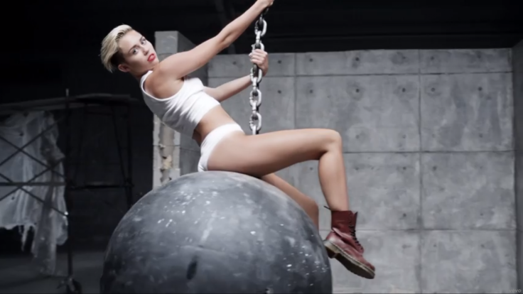 Miley Cyrus Wrecking Ball