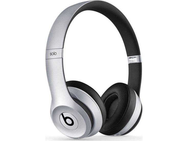 Beats Solo 2 wireless Bluetooth headphones