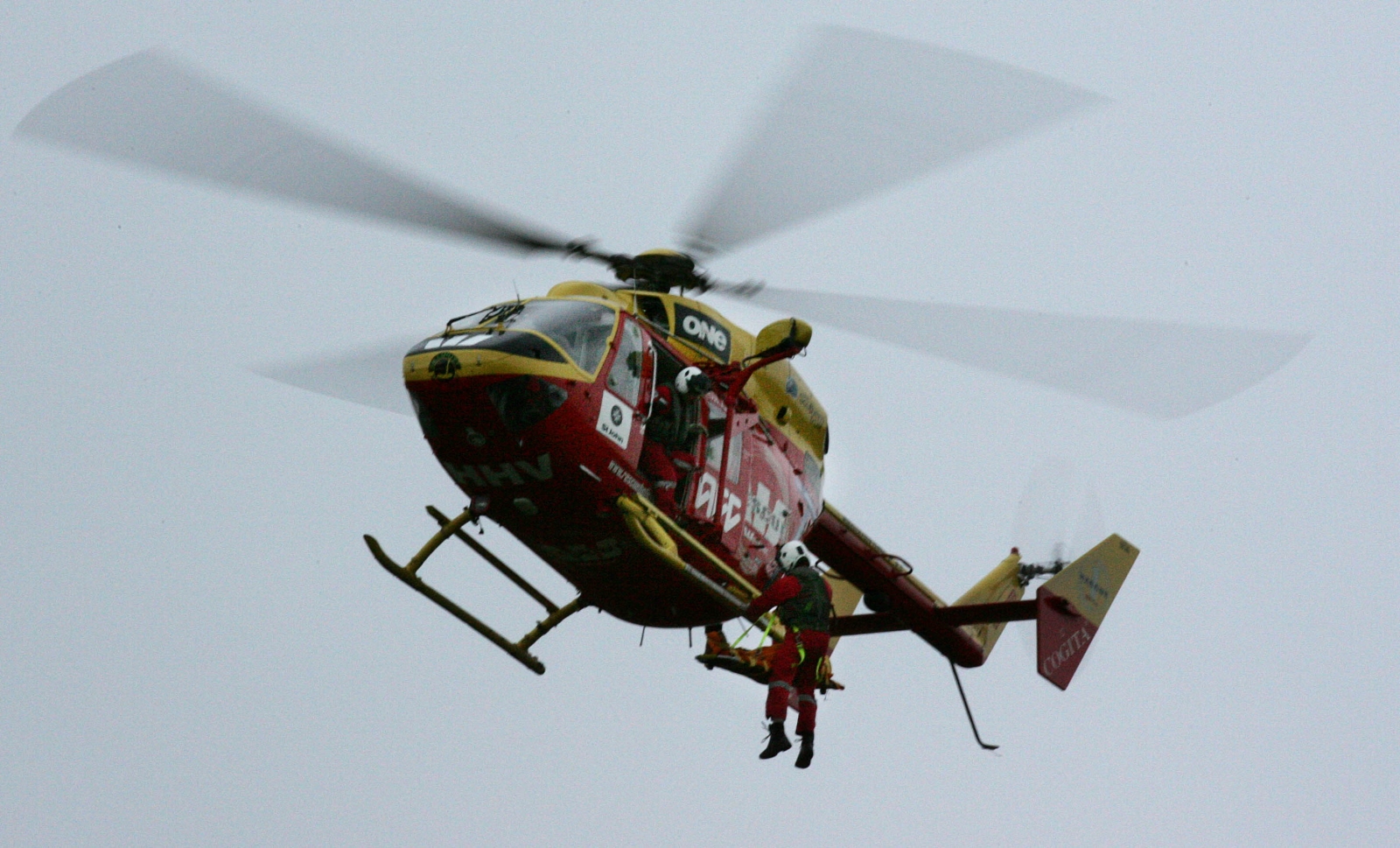 Boat accident in Kaipara Harbour, near Auckland, New 