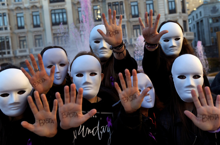 Women violence march UN