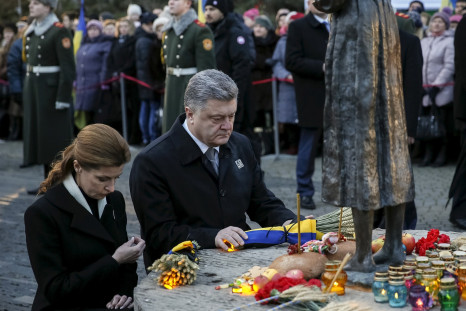  Ukraine President Petro Poroshenko Maryn Holodomor memorial