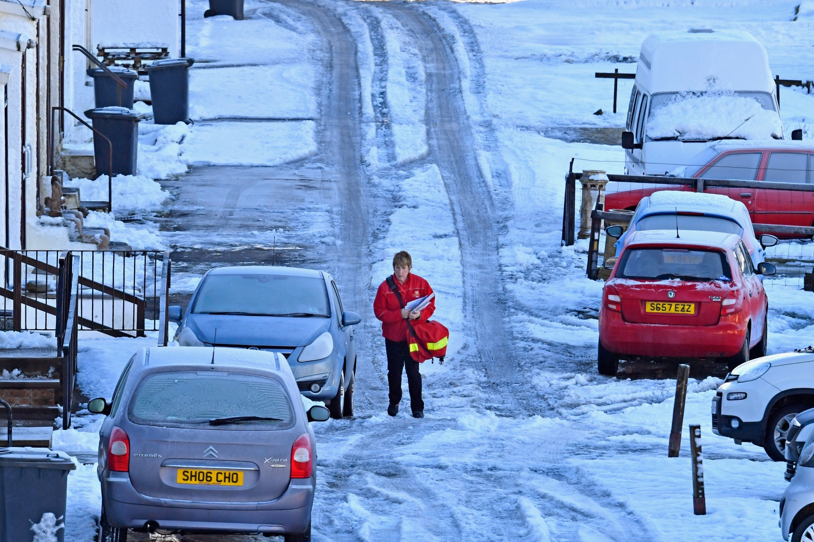 Britain prepares for the coldest night of autumn so far as 'cold does kill' warning issued