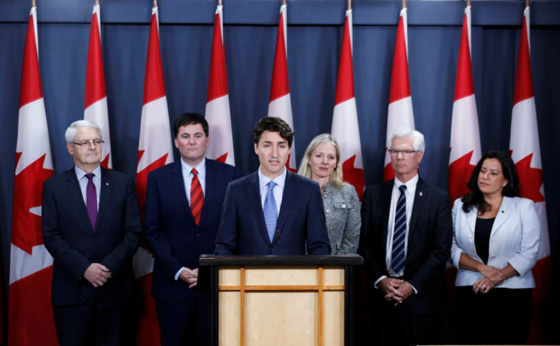 Justin Trudeau approves Kinder Morgan Pipeline
