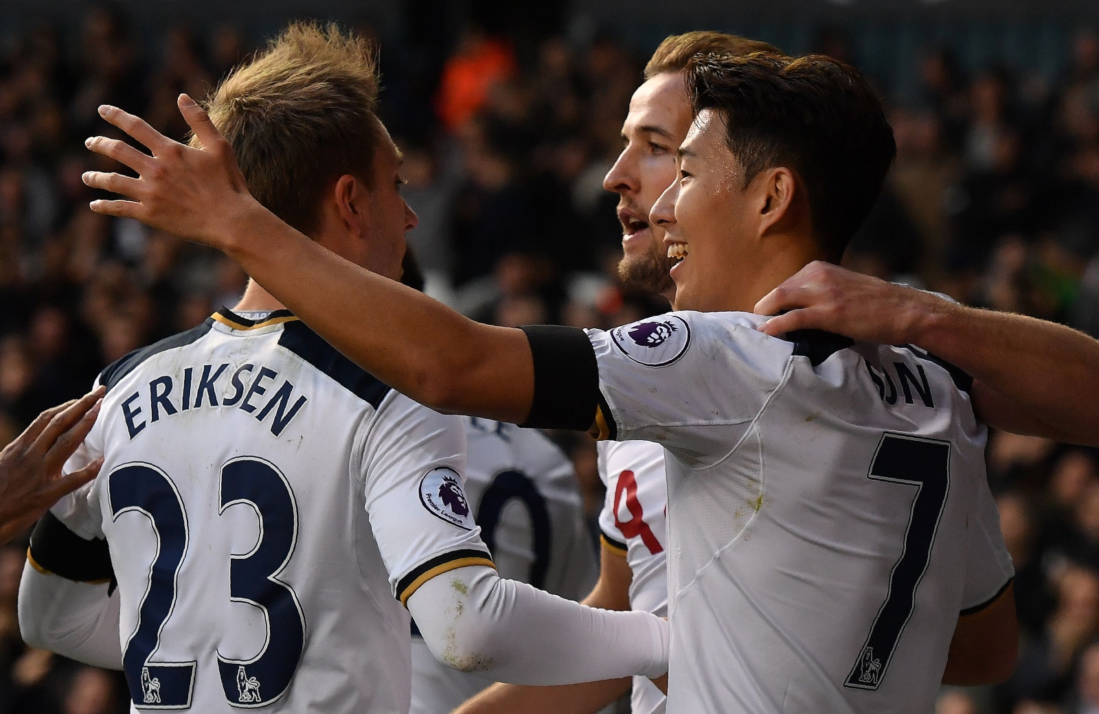 Tottenham Hotspur 5-0 Swansea City: Harry Kane and Christian Eriksen net doubles in rout