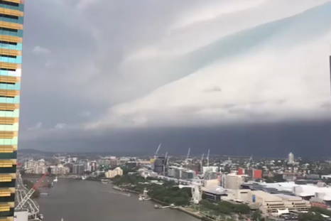 Thunderstorms leave 35,000 homes without power in Queensland, Australia