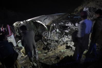 Pakistan plane crash