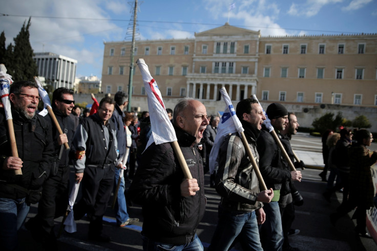 Greeks strike against austerity