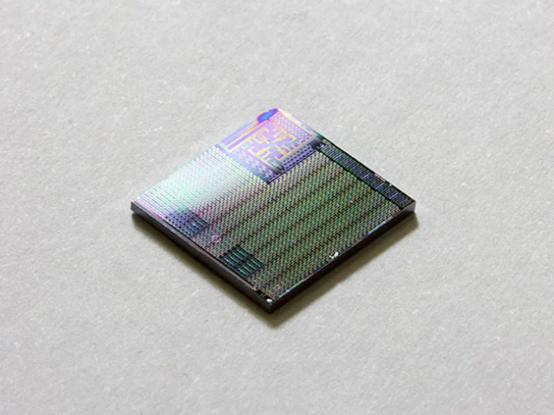 Nanowire transistor
