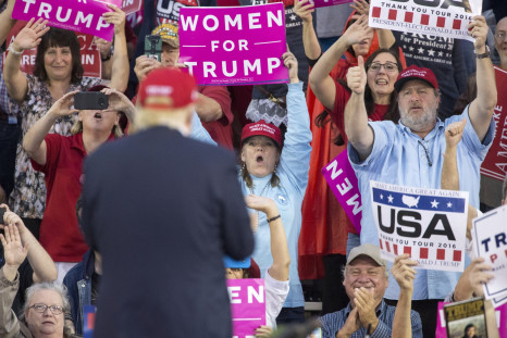 Supporters cheer Trump at Alabama rally