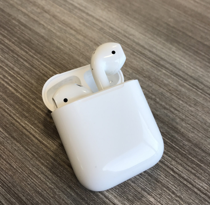 Apple AirPods review wireless headphones 