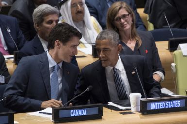 Trudeau and Obama speak during UN GA