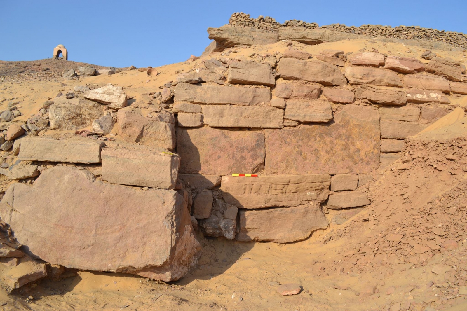 Ancient Egypt Wall At Qubbet El Hawa Cemetery Could Indicate The   Egypt Cemetary 