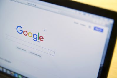 Jewish museum accuses Google of profiting from Holocaust denial