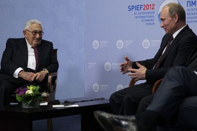 Kissinger Putin 