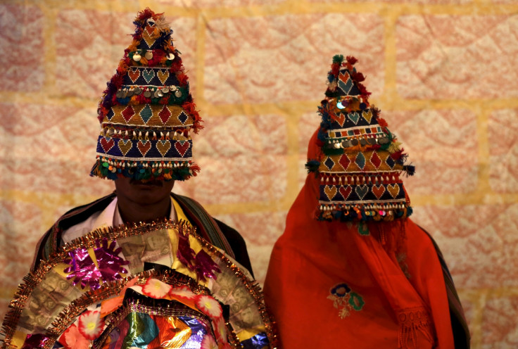 Pakistani Hindu couple 