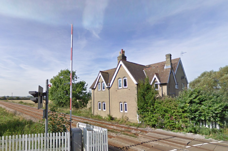 Lidlington level crossing death view