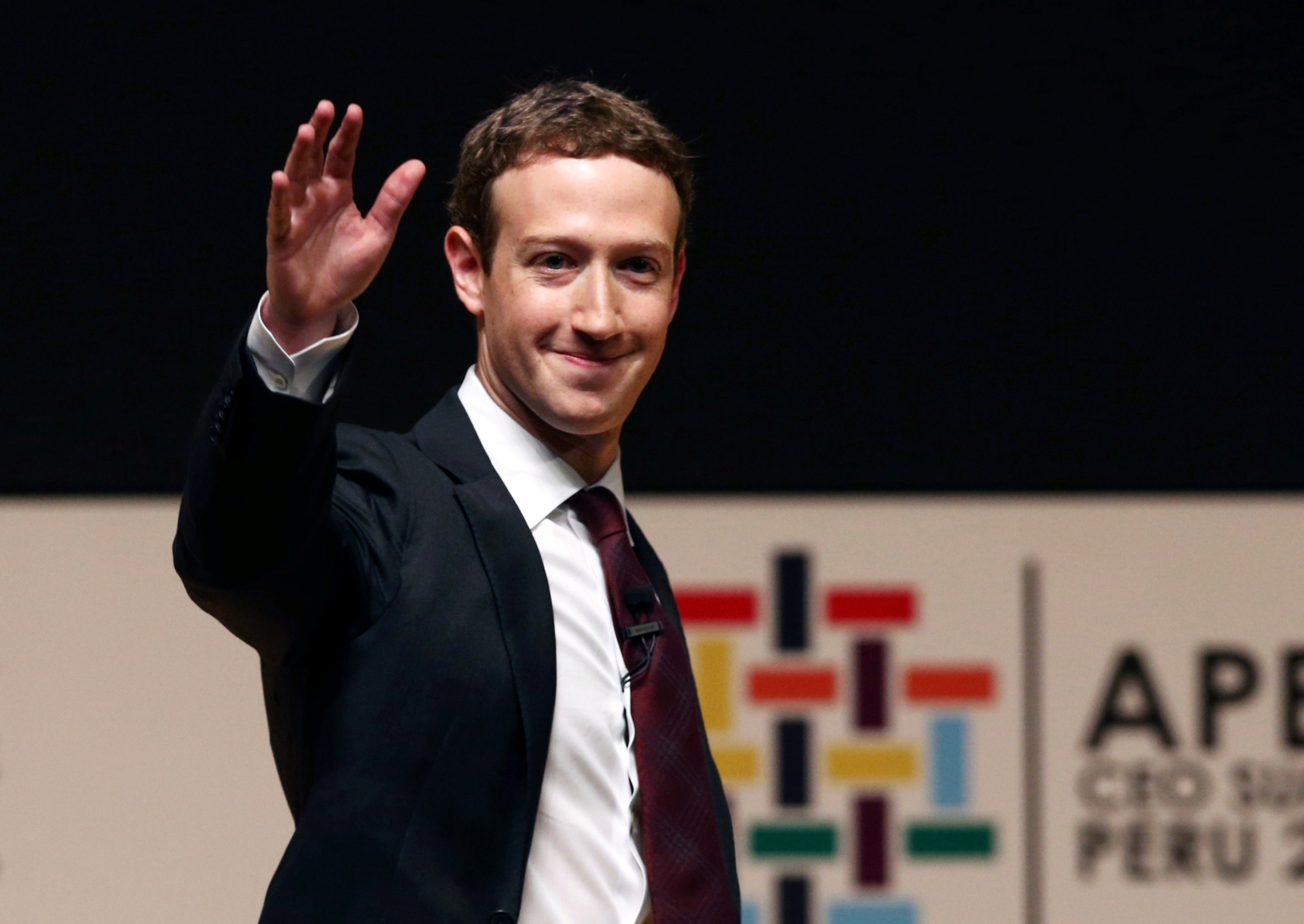 Facebook Founder Mark Zuckerberg Defends Globalisation In Online Manife