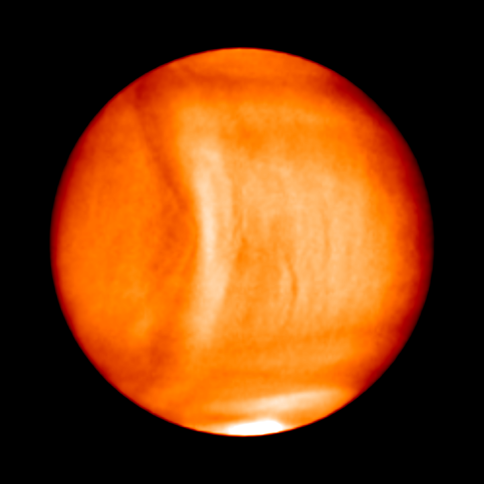 Venus Giant gravity wave discovered in atmosphere
