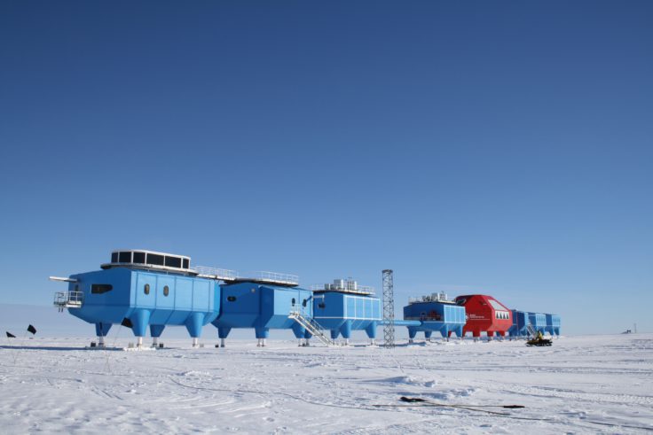 Huge ice chasm forces British Antarctic Survey research base to move ...