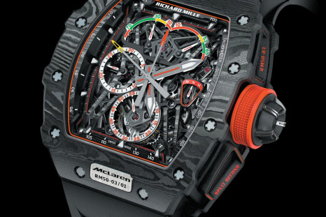 Ultralight mechanical watch made with graphene 
