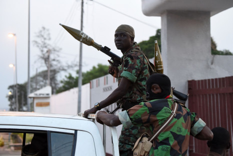 Soldiers mutiny in Ivory Coast