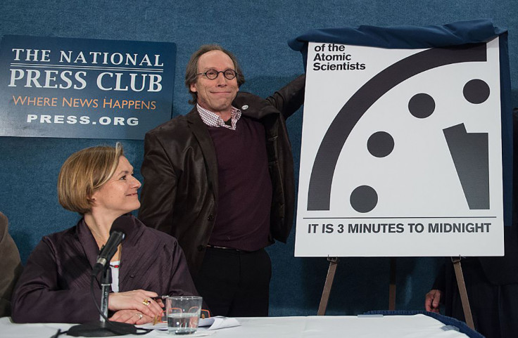 Doomsday clock