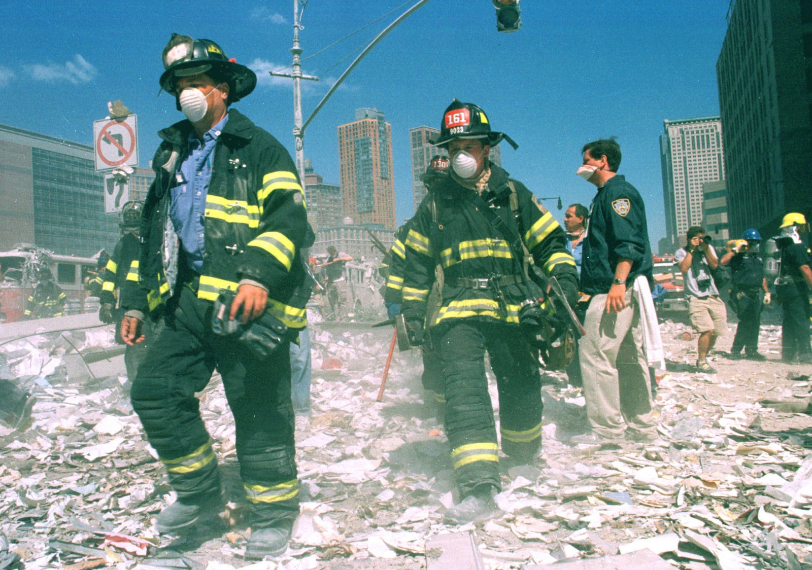 9/11 firefighter 124th to die from breathing in