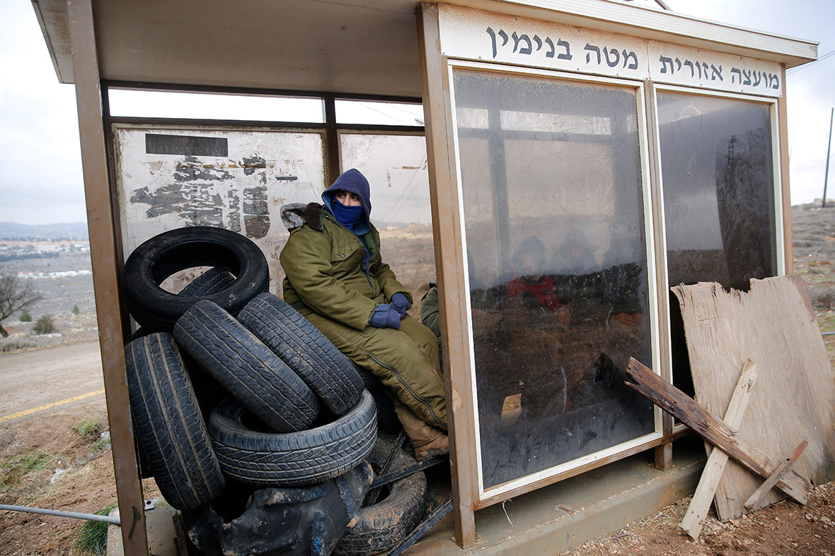 Amona Israel west bank illegal settlement