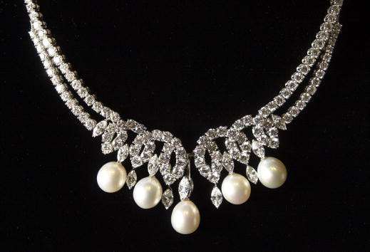 Princess Diana's Swan Lake necklace
