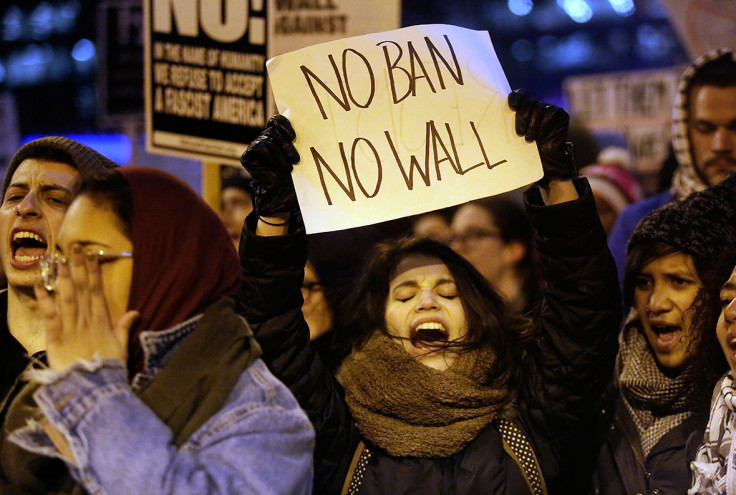 Trump protest Chicago