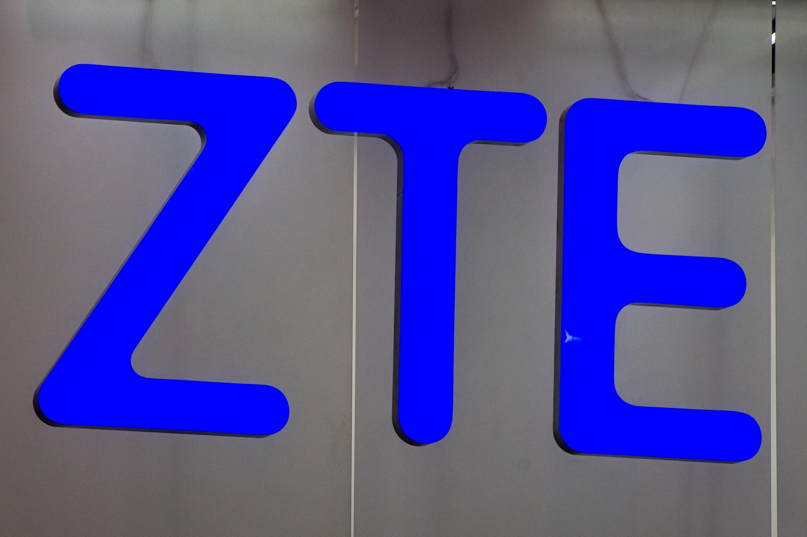 zte zw10 quartz blk kit