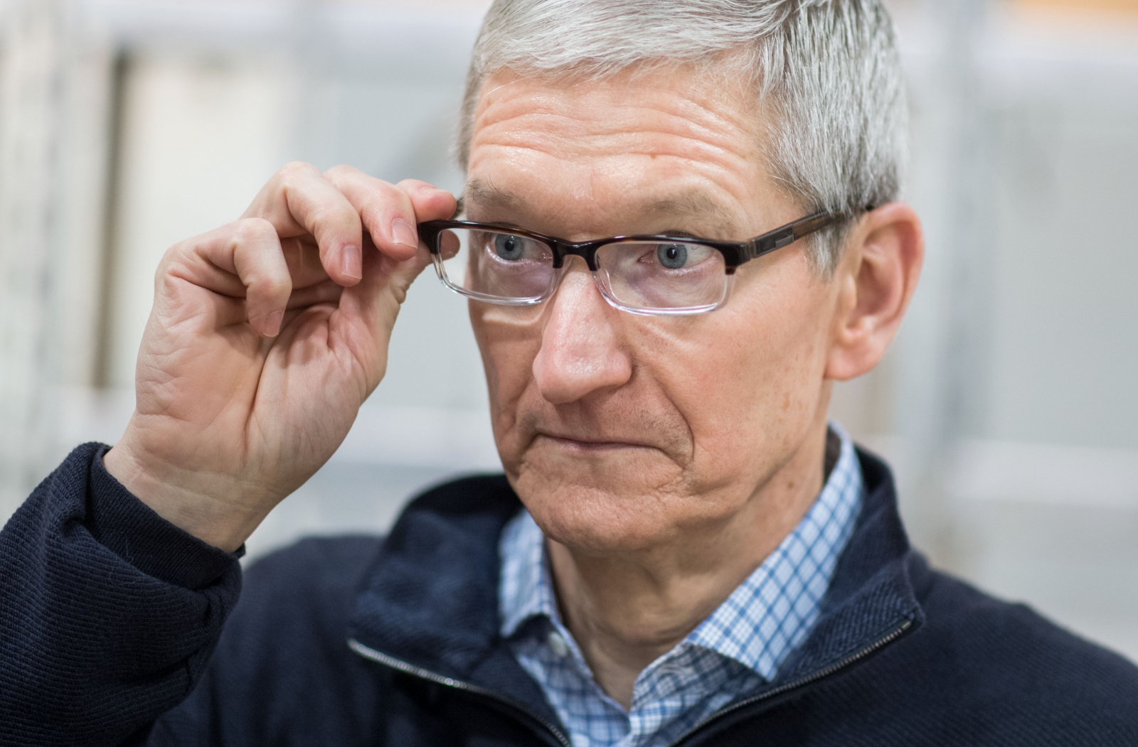 Tim Cook blames escalating iPhone 8 leaks for fall in iPhone sales