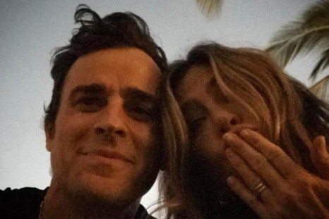Justin Theroux and Jennifer Aniston first selife