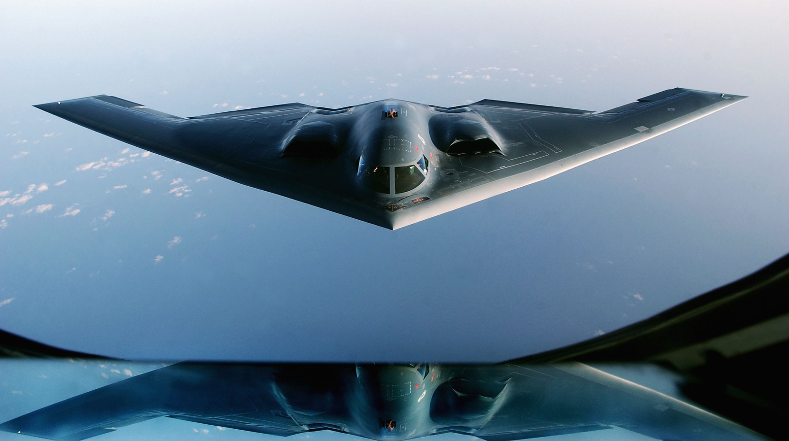 Donald Trump to trade in Air Force One for a stealth bomber?