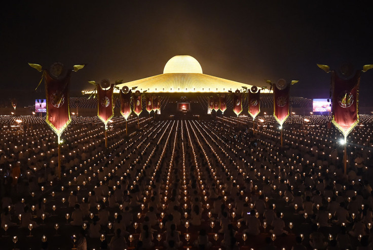 Makha Bucha Day