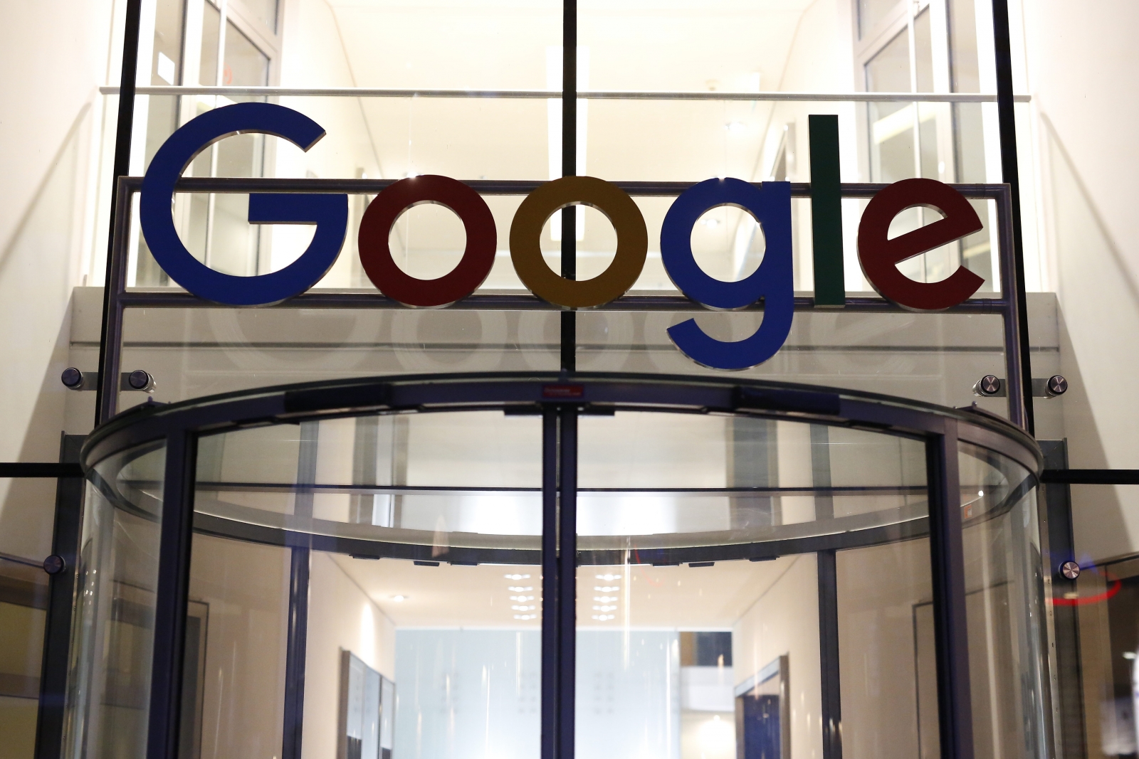 Google Being Investigated For Anti-competitive Practice Against Samsung ...