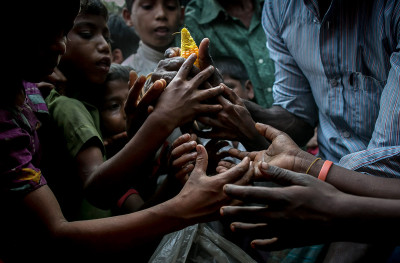 Rohingya refugees Bangladesh Malaysia aid ship