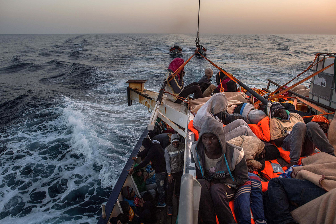 Mediterranean migrants refugees rescue