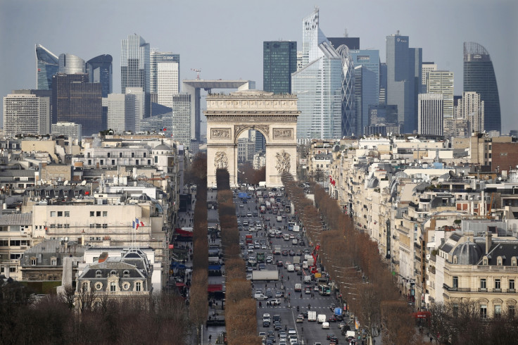 Champs Elysees Avenue