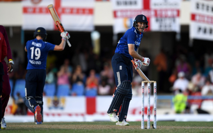 Joe Root and Chris Woakes