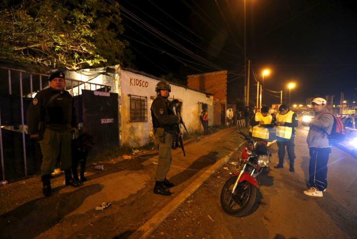 Members of Argentina’s Gendarmerie patrolling slum neighbourhoods