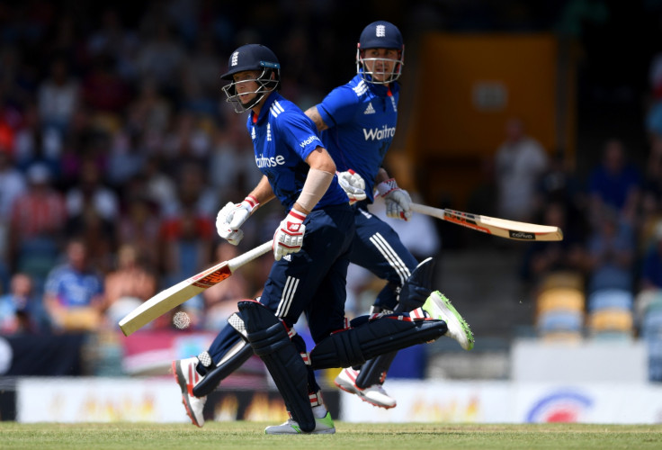 Joe Root and Alex Hales